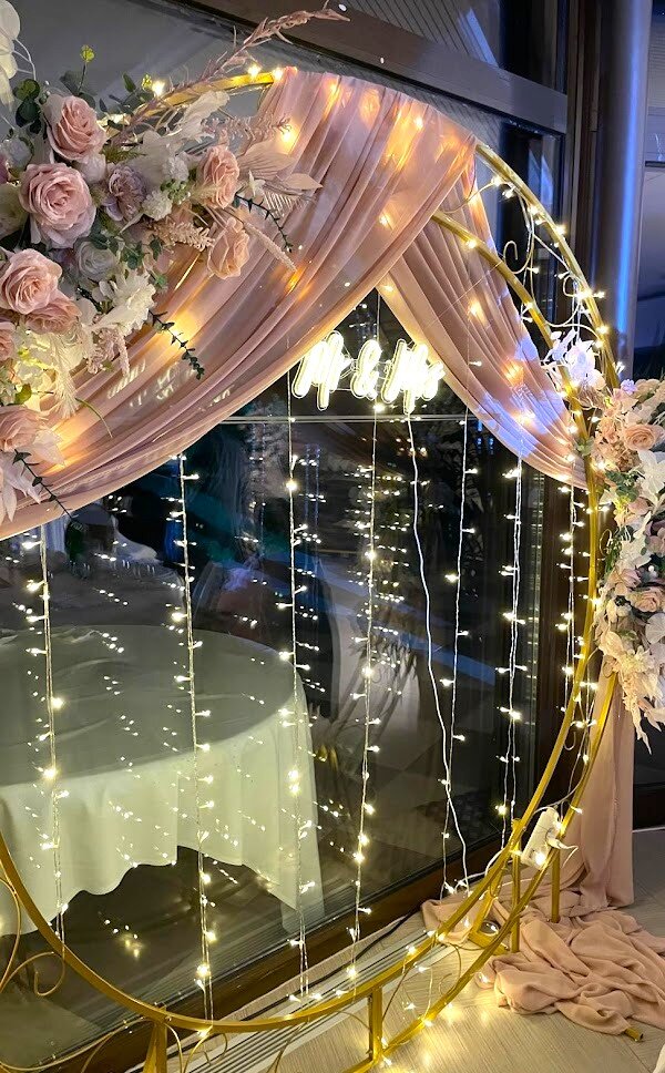 MD-FZ23 Runde Foto Zone "MR & MSR" in Blush/Altrosa #MIETE#