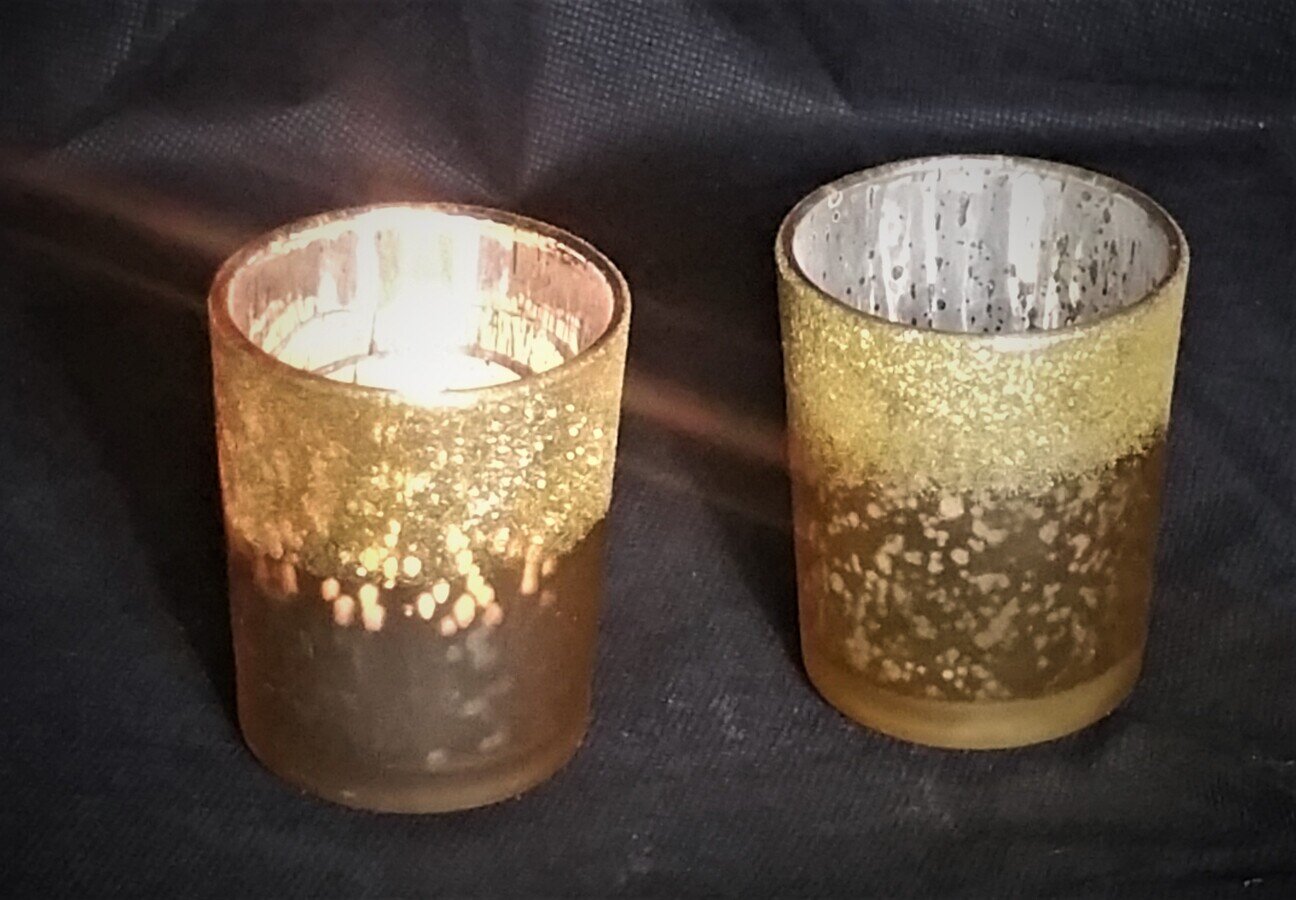 Teelichtgläser in Gold 2