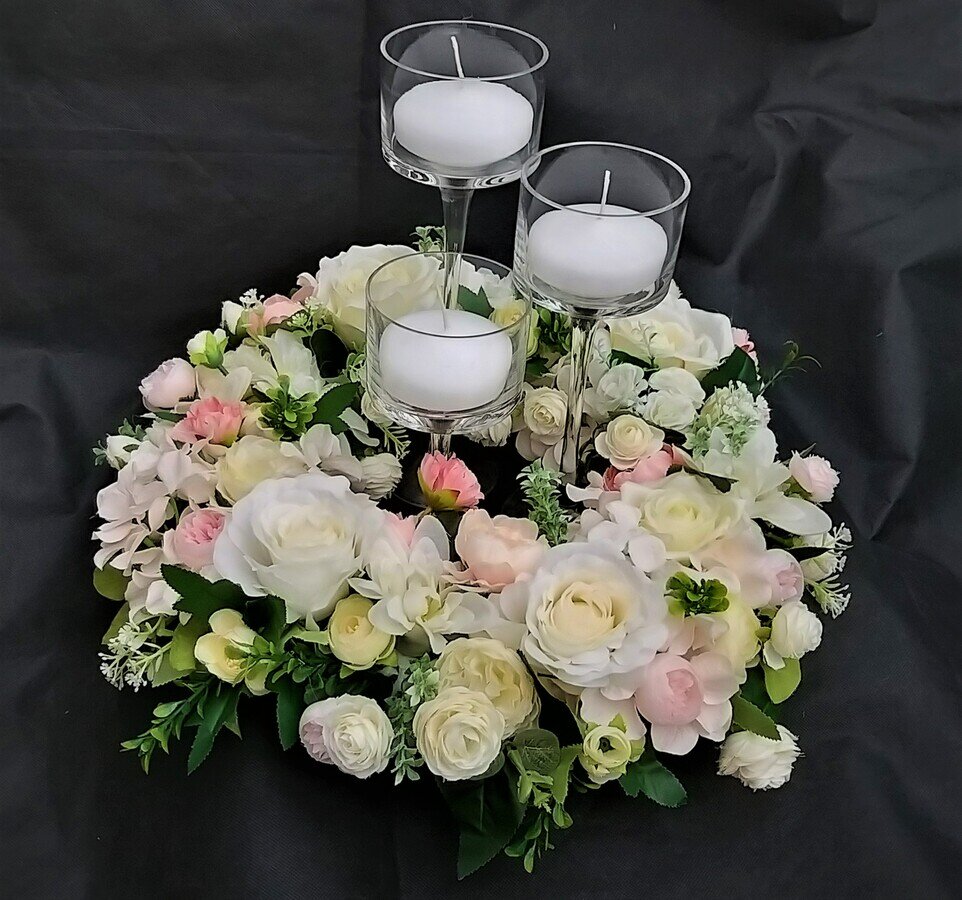 Blumenkranz aus Seidenblumen #MIETE#