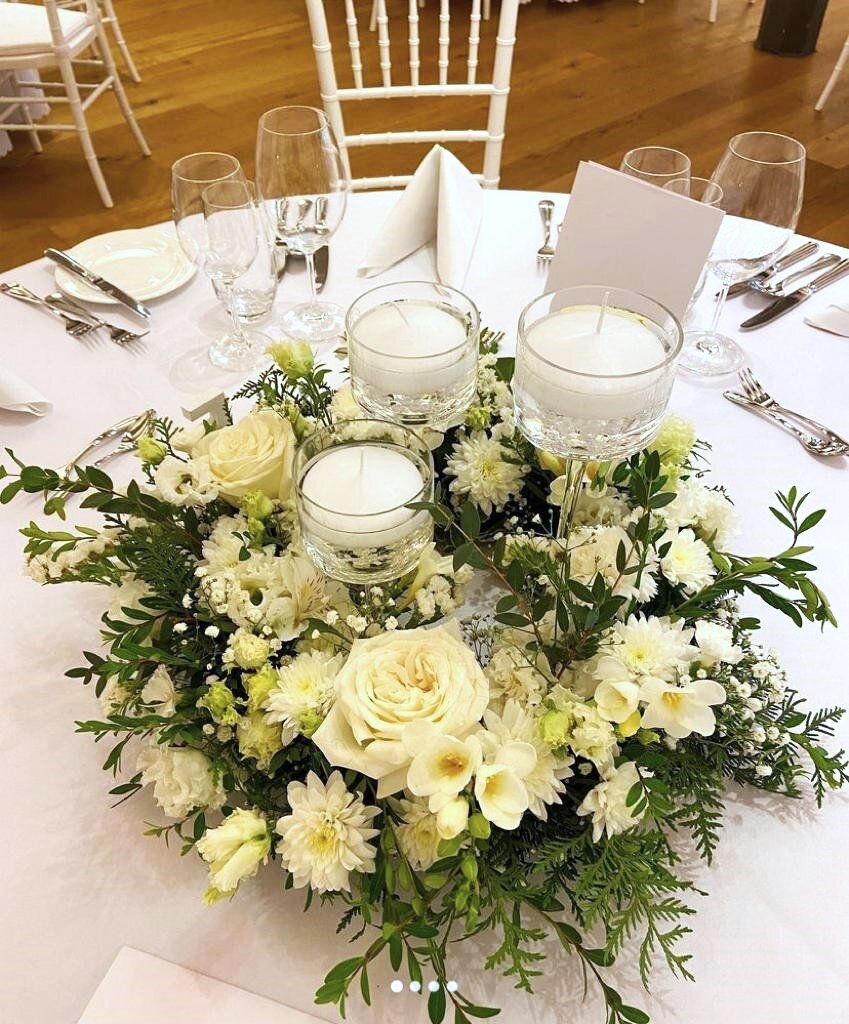OA-TD09 Tischdeko mit Blumenkranz #ONLINE-OFFERTE#