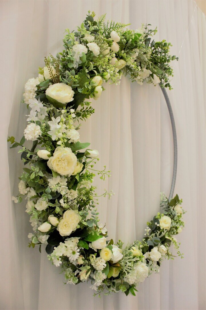Grosser Blumenkranz aus Seidenblumen #MIETE#