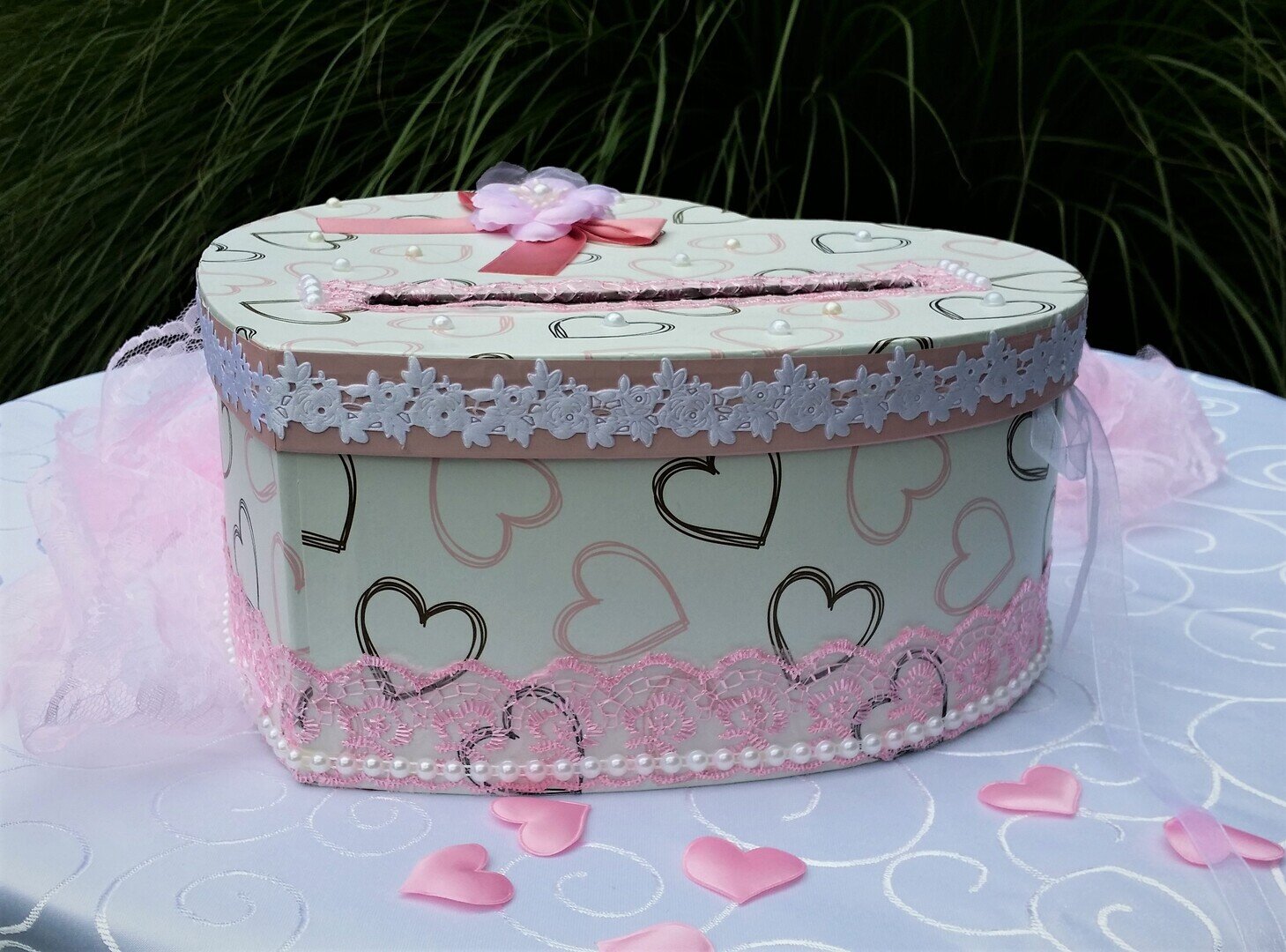 Geschenk Box in Herzform #MIETE#