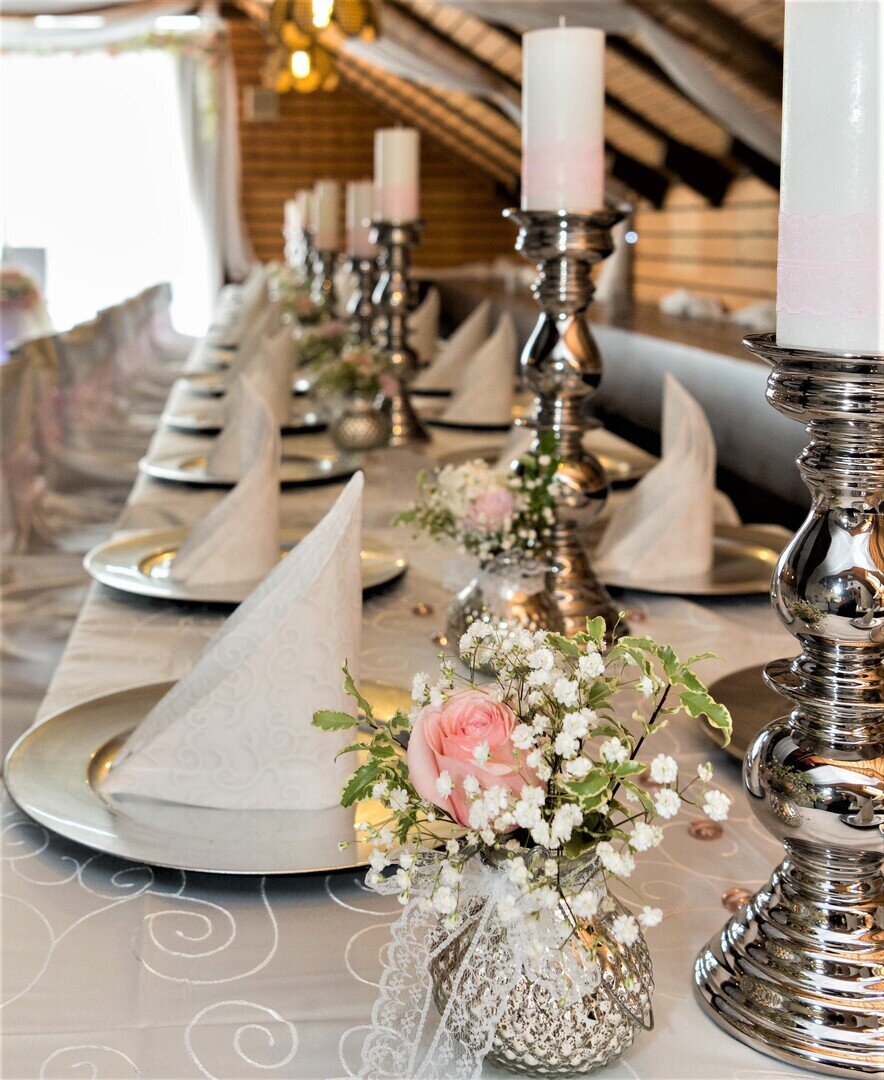 Runde Platzteller in Silber #MIETE#