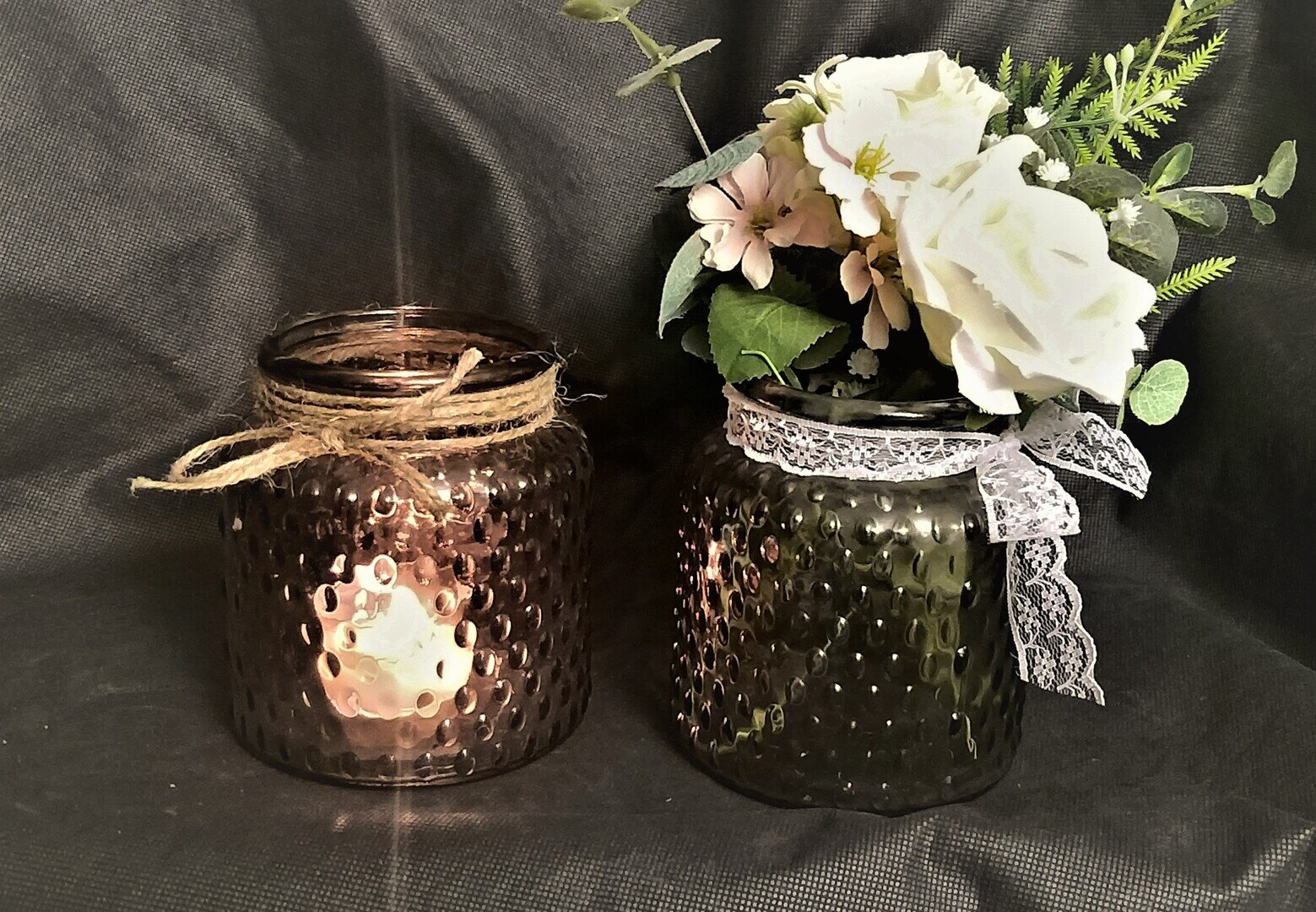 Vintage Glasvase mit Relief aus getöntem Glas #MIETE#